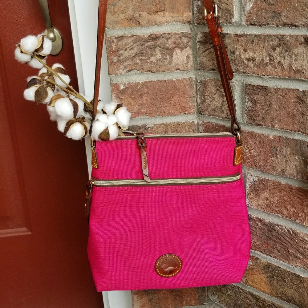 🦆DOONEY & BOURKE crossbody!!!🦆